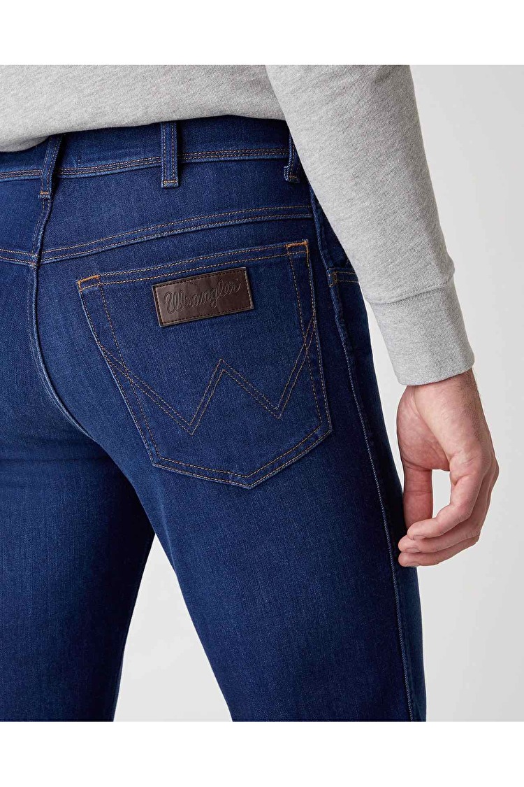 Джинси Wrangler Texas Regular Fit (W121Q440P) Синій