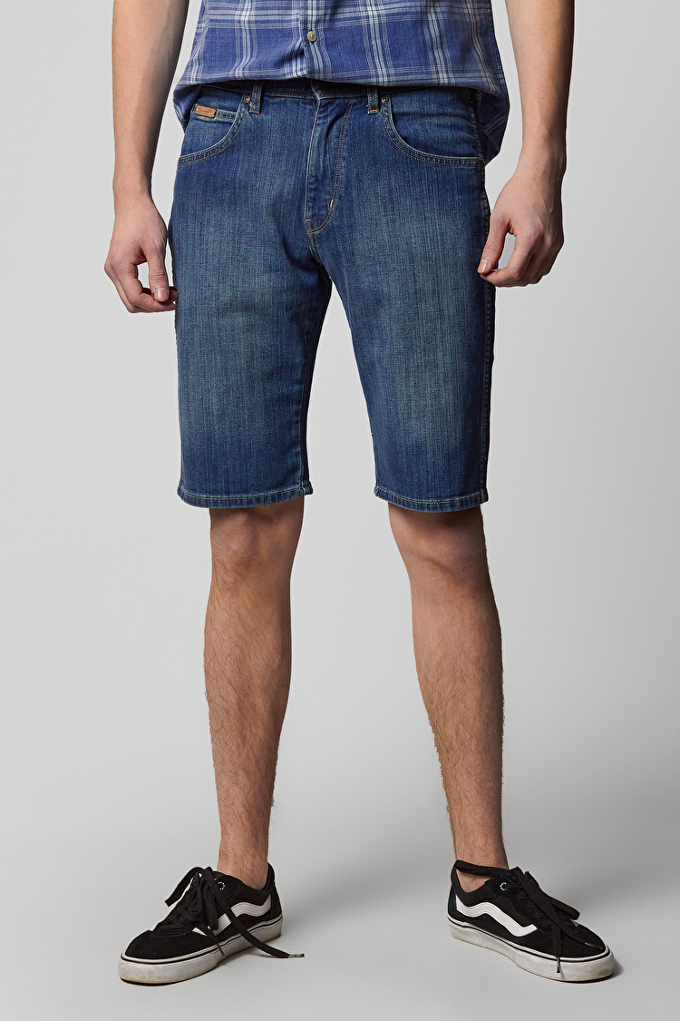 Шорты джинсовые Wrangler Arizona Short Regular Fit (W13PXG46V) Синий