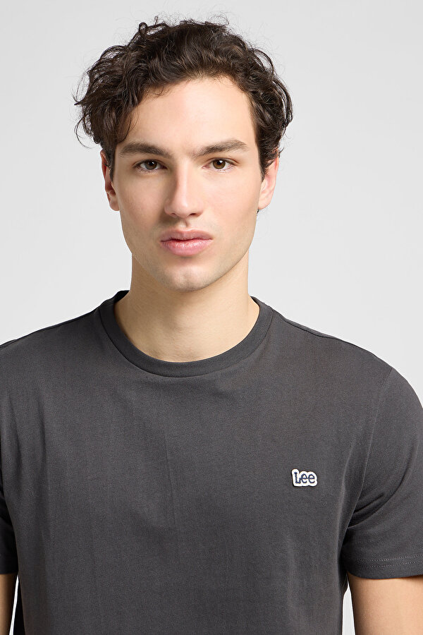 Футболка LEE Patch Logo Tee Regular Fit (112113584-L60UFQON) Чорний