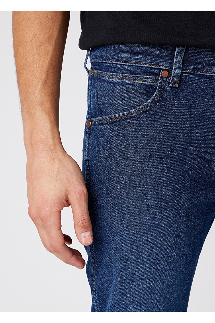 Джинси Wrangler Larston Slim Fit (W18SU551Q) Синій
