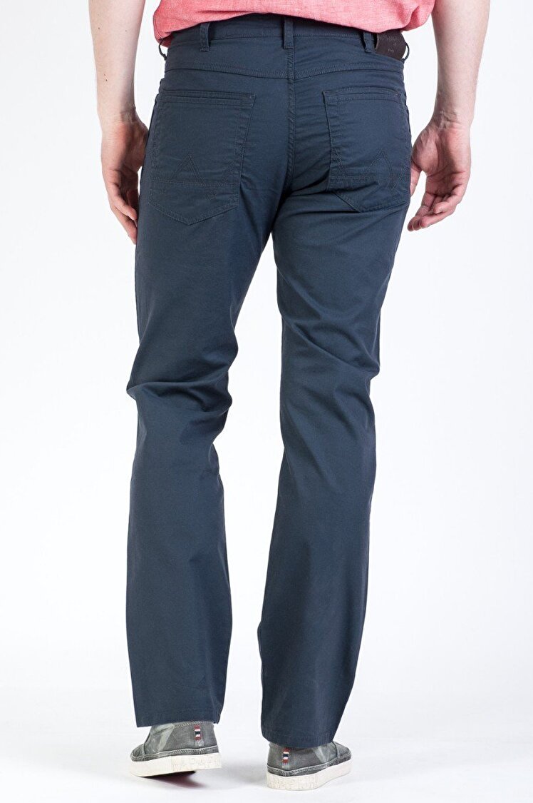 Штани Wrangler Arizona Regular Fit (W12OAN114) Синій