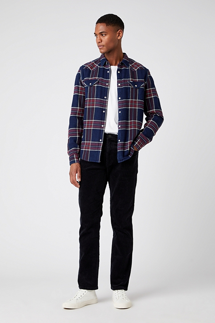 Брюки вельветовые Wrangler Greensboro Regular Fit (W15QA2100) Черный