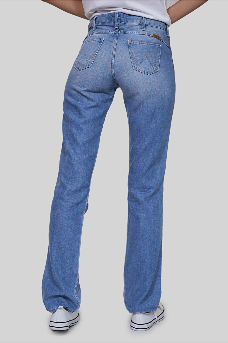 Джинси Wrangler Sara Narrow Regular Fit (W25Z3556X) Блакитний