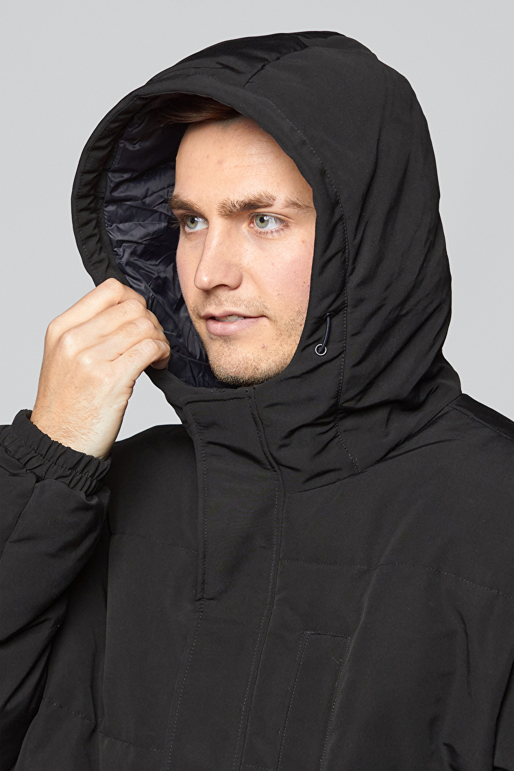 Куртка стеганная Wrangler The Bodyguard Regular Fit (W4C8WW100) Черный