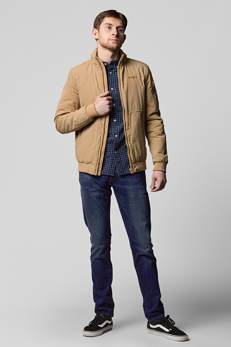 Бомбер Wrangler Classic Bomber Regular Fit (W4732XIWM) Бежевий