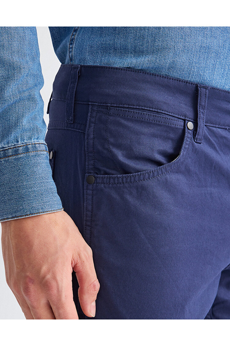 Штани Wrangler Greensboro Regular Fit (112350802) Синій