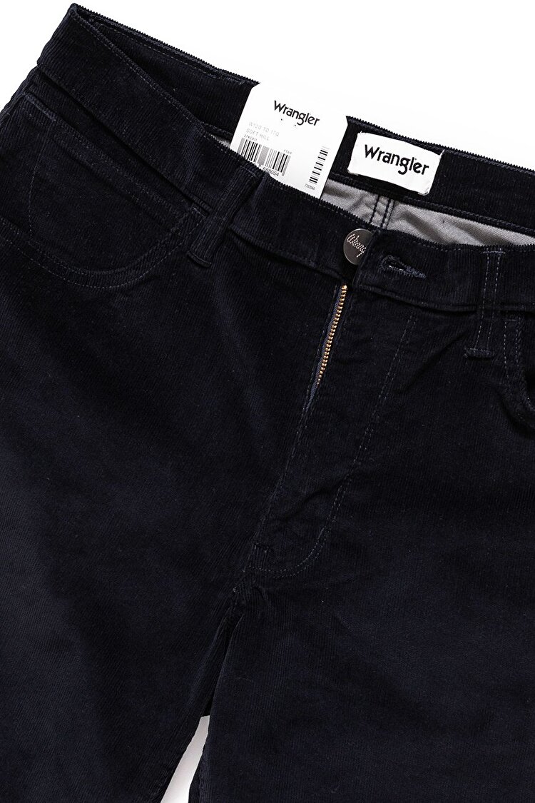 Брюки вельветовые Wrangler Arizona Regular Fit (W12OEC114) Темно-синий