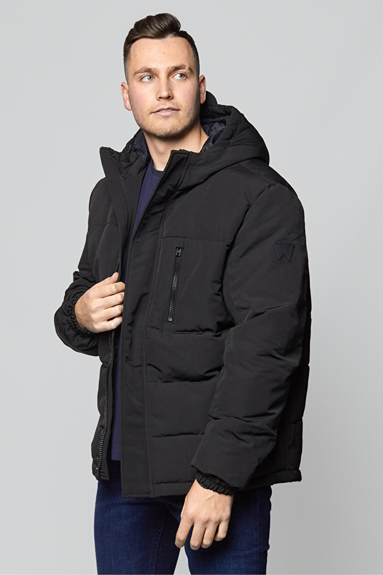 Куртка стеганная Wrangler The Bodyguard Regular Fit (W4D7WW100) Черный
