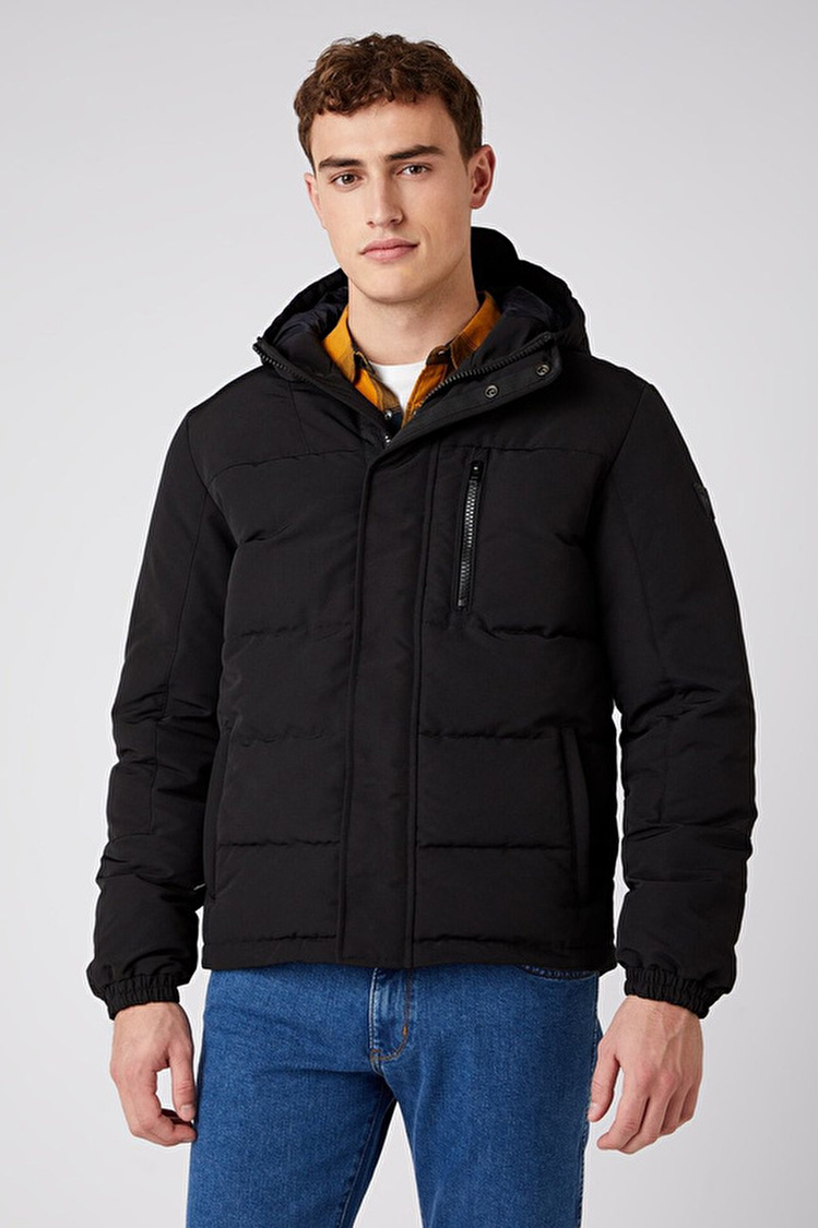 Куртка стеганная Wrangler The Bodyguard Regular Fit (W4D7WW100) Черный