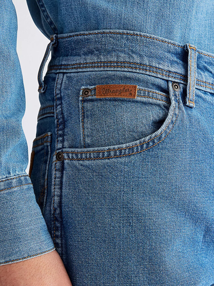 Джинси Wrangler Texas Regular Fit (112358204) Блакитний