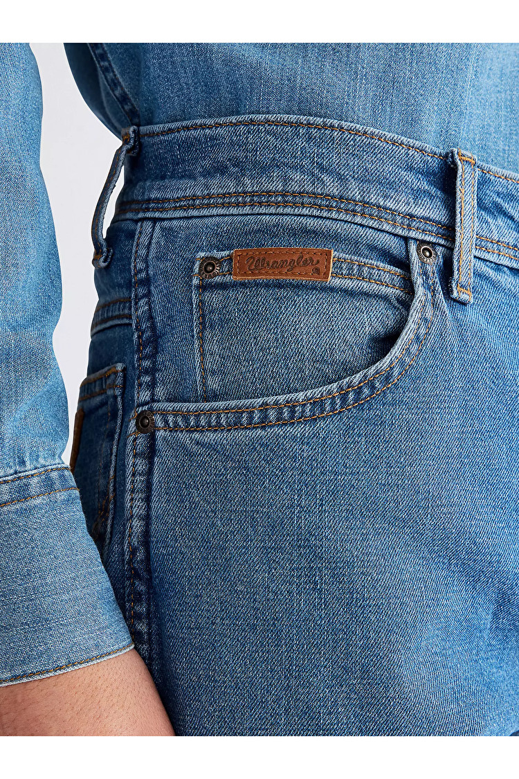 Джинси Wrangler Texas Regular Fit (112358204) Блакитний