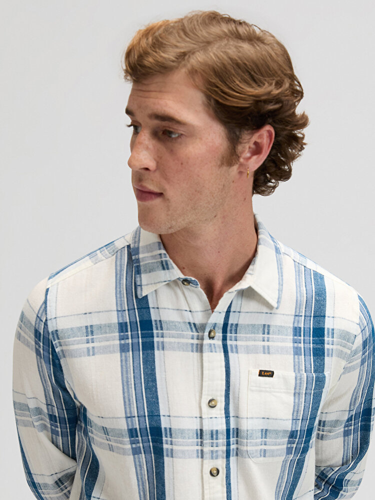 Сорочка LEE Leesure Shirt Regular Fit (112377249) Блакитний