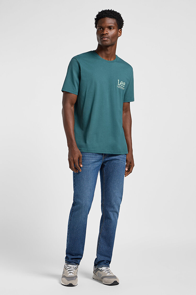 Футболка LEE Subtle Logo Tee Evergreen (112365457) Зеленый