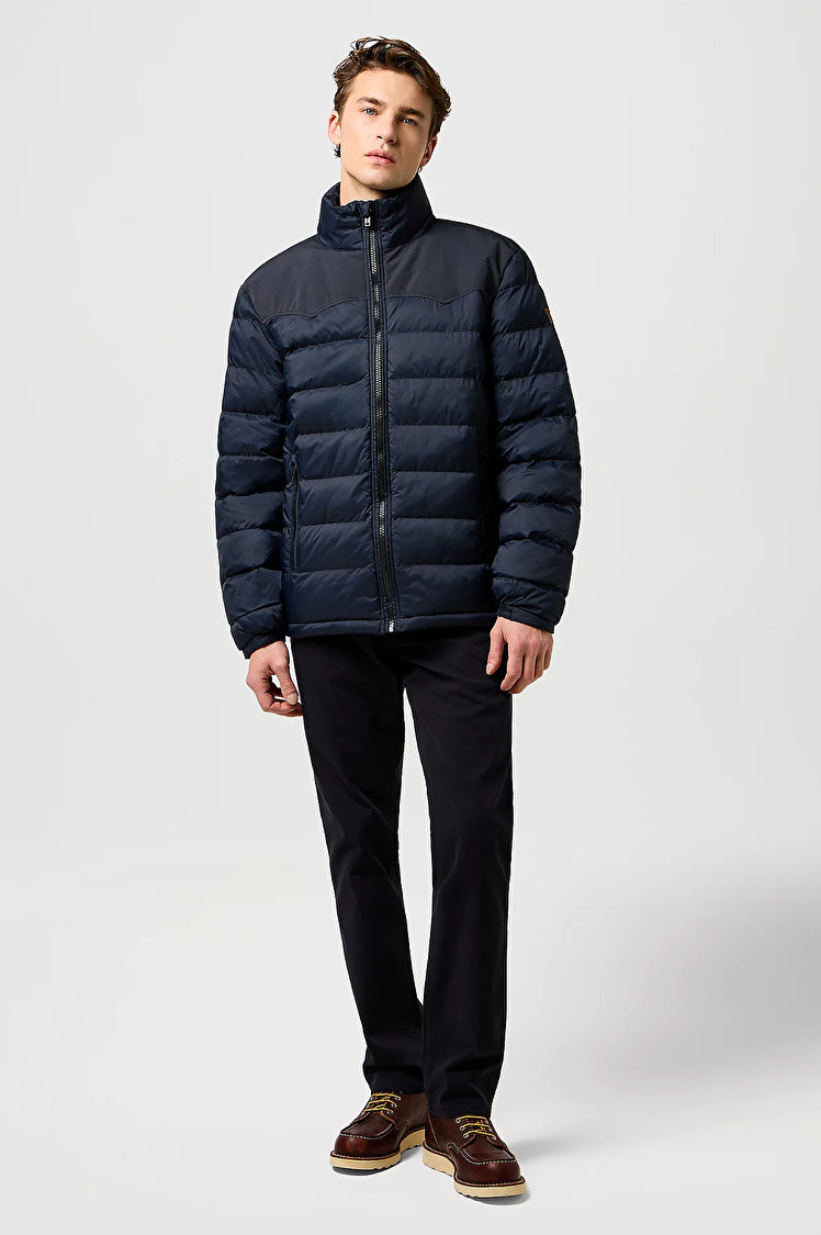 Куртка с утеплителем Wrangler PACKABLE PUFFER Regular Fit (112371447) Черный