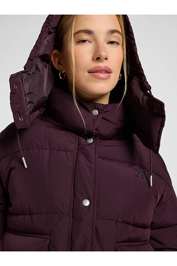 Куртка с утеплителем LEE SHORT PUFFER WITH HOOD Relaxed Fit (112372631) Фиолетовый