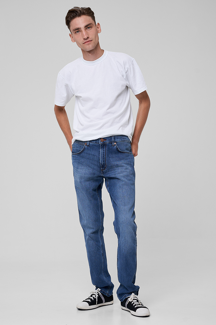 Джинси Wrangler Greensboro Regular Fit (W15QXG62U) Блакитний