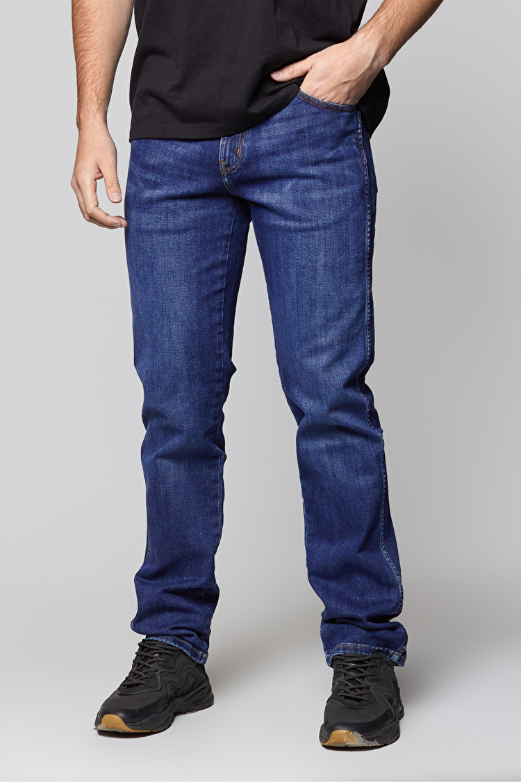 Джинси Wrangler Arizona Straight Classic Fit (W12O3339E) Блакитний