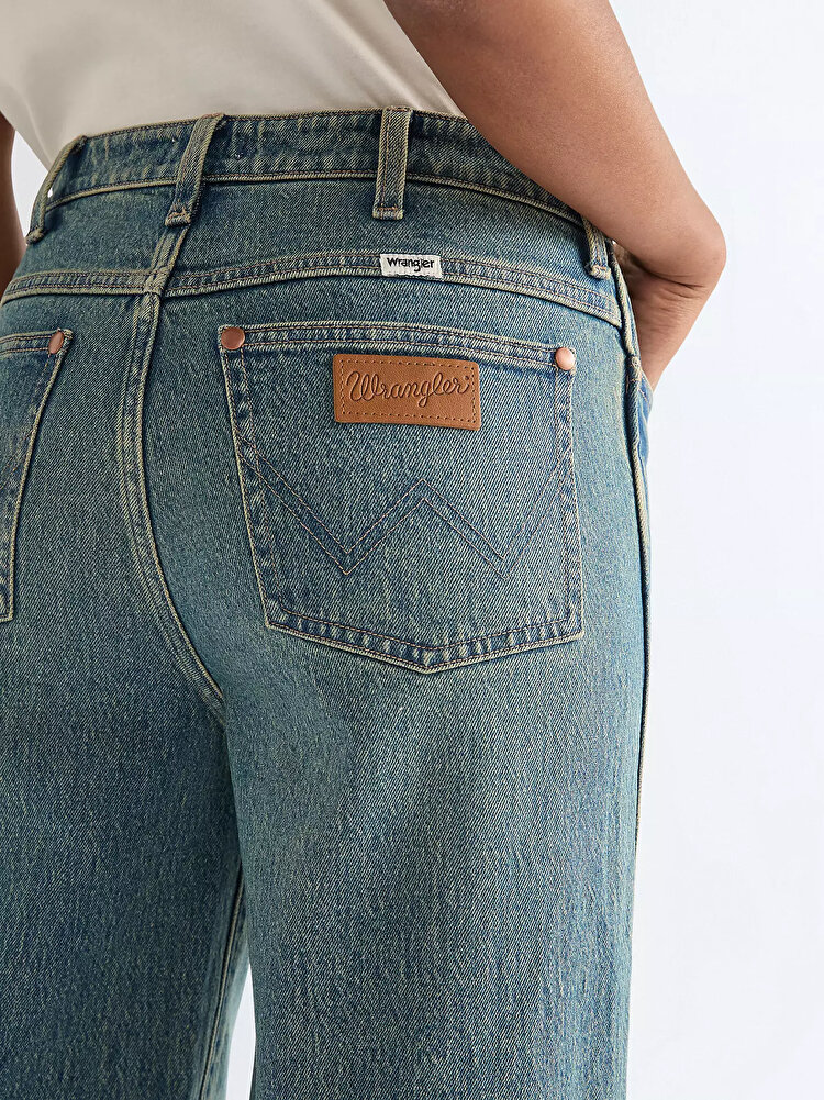 Джинси Wrangler Loose Straight Loose Fit (112378204) Блакитний