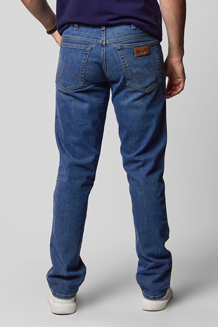 Джинси Wrangler Texas Regular Fit (W121W8204) Блакитний