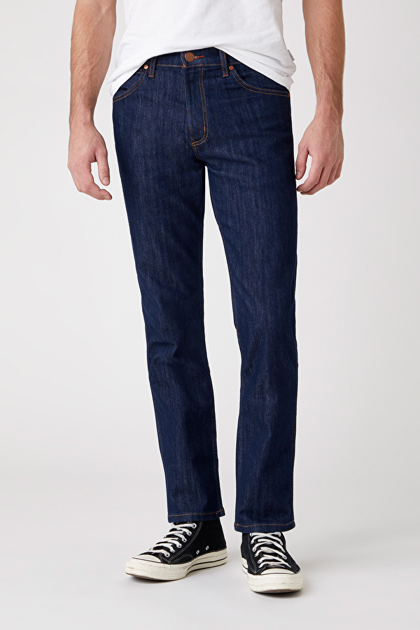 Джинсы Wrangler Greensboro Regular Original Straight (W15Q2655Z) Темно-синий