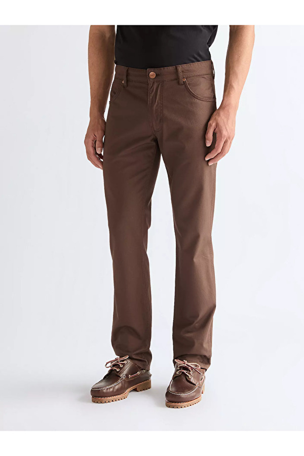 Штани Wrangler Greensboro Regular Fit (112377798) Коричневий