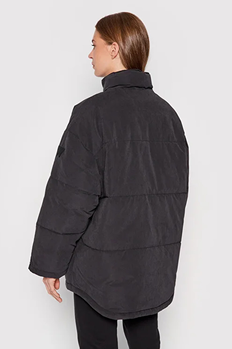 Куртка стьобана Wrangler Relaxed Puffer Relaxed Fit (W4S3X7100) Чорний