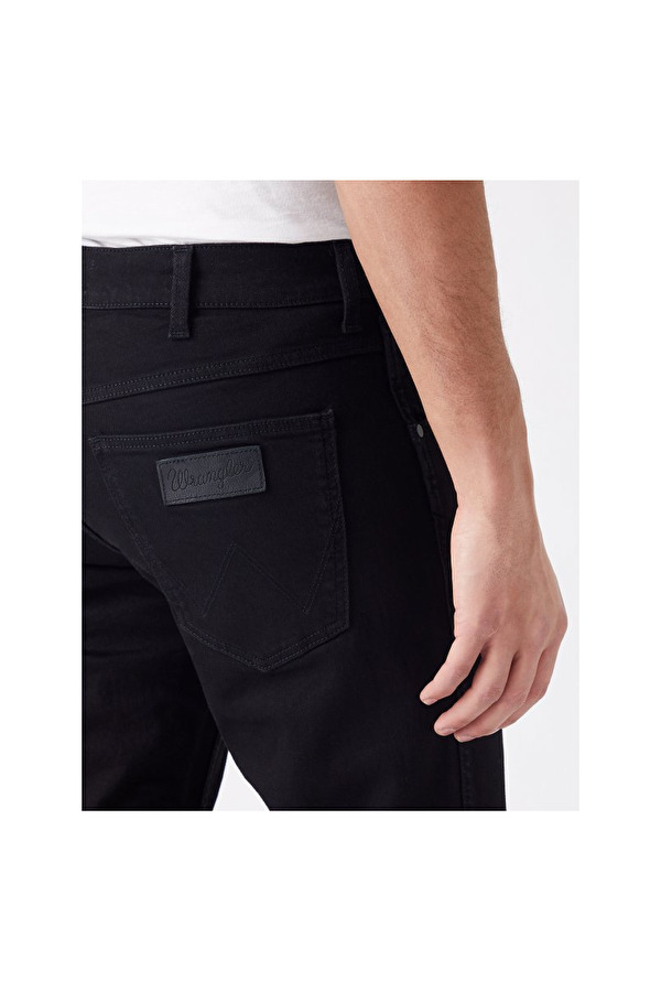 Джинси Wrangler Arizona Regular Fit (W12OHP19A) Чорний