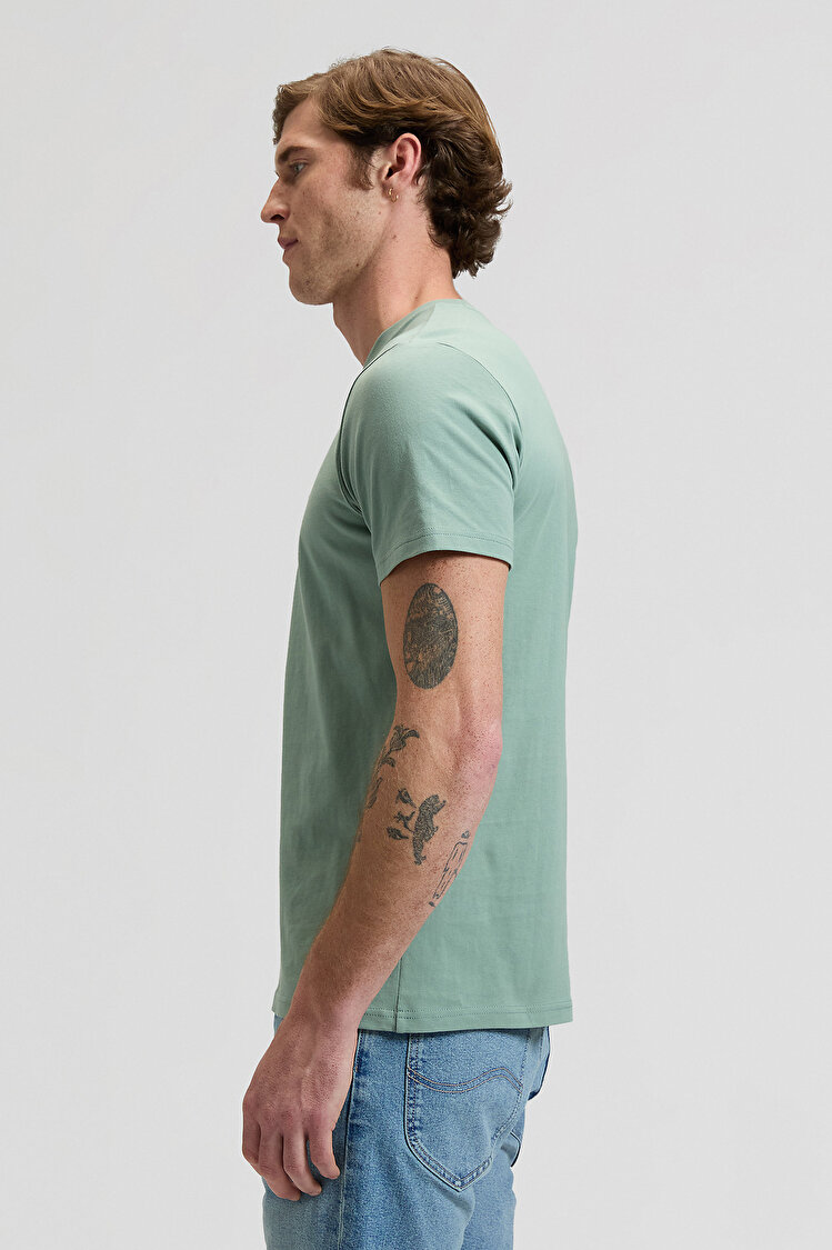 Футболка LEE SS PATCH LOGO TEE Regular Fit (112376466) Зеленый