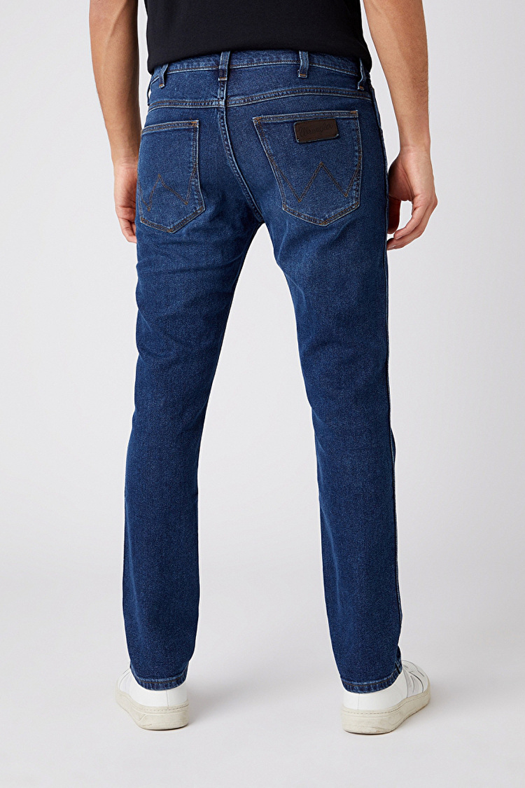 Джинси Wrangler Larston Slim Fit (W18SU551Q) Синій