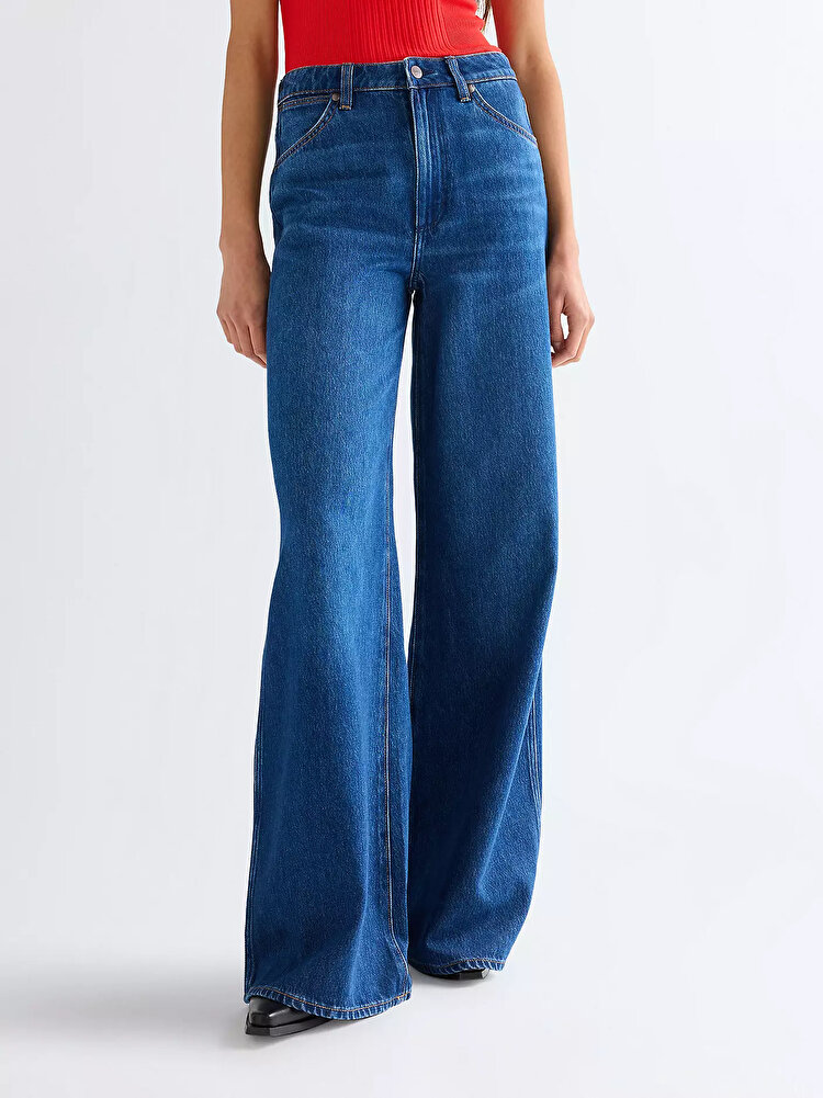 Джинси Wrangler CANYON Loose Fit (112378704) Блакитний