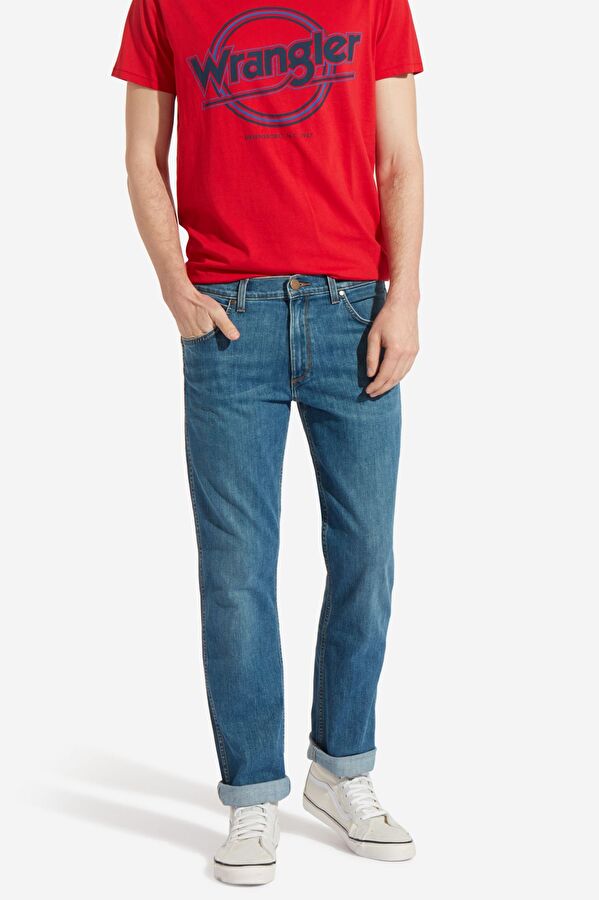 Джинсы Wrangler Greensboro Regular Fit (W15QW8203) Голубой