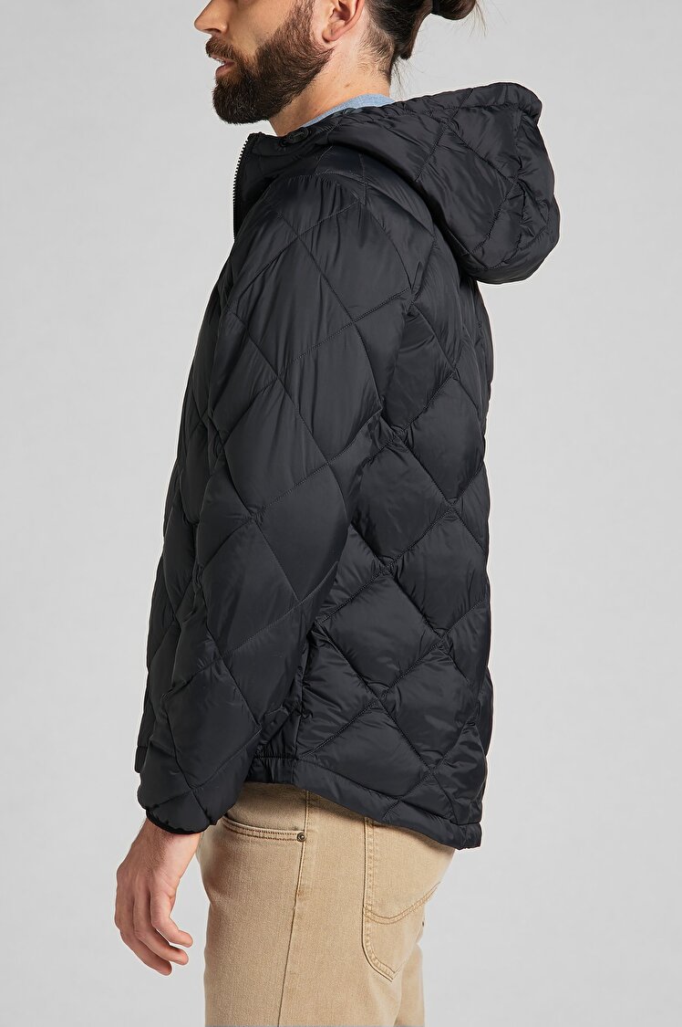 Куртка стьобана LEE Light Weight Puffer Regular Fit (L88ASZ01) Чорний
