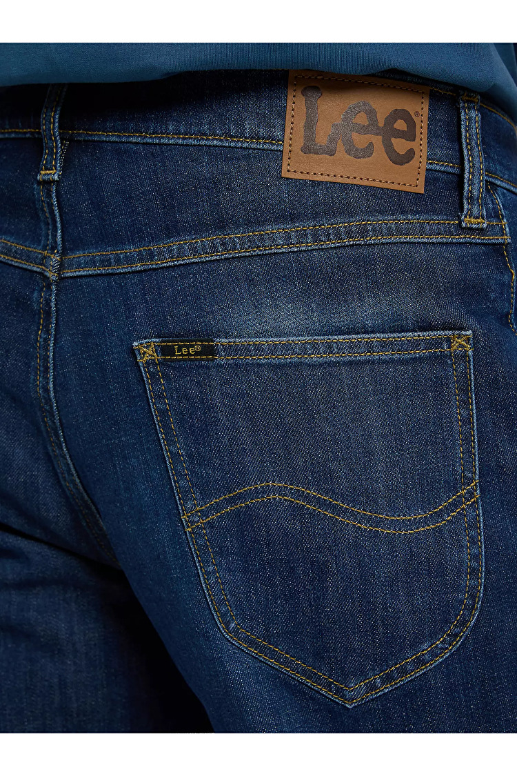 Шорти LEE 5 Pocket Short Regular Fit (112377689) Блакитний