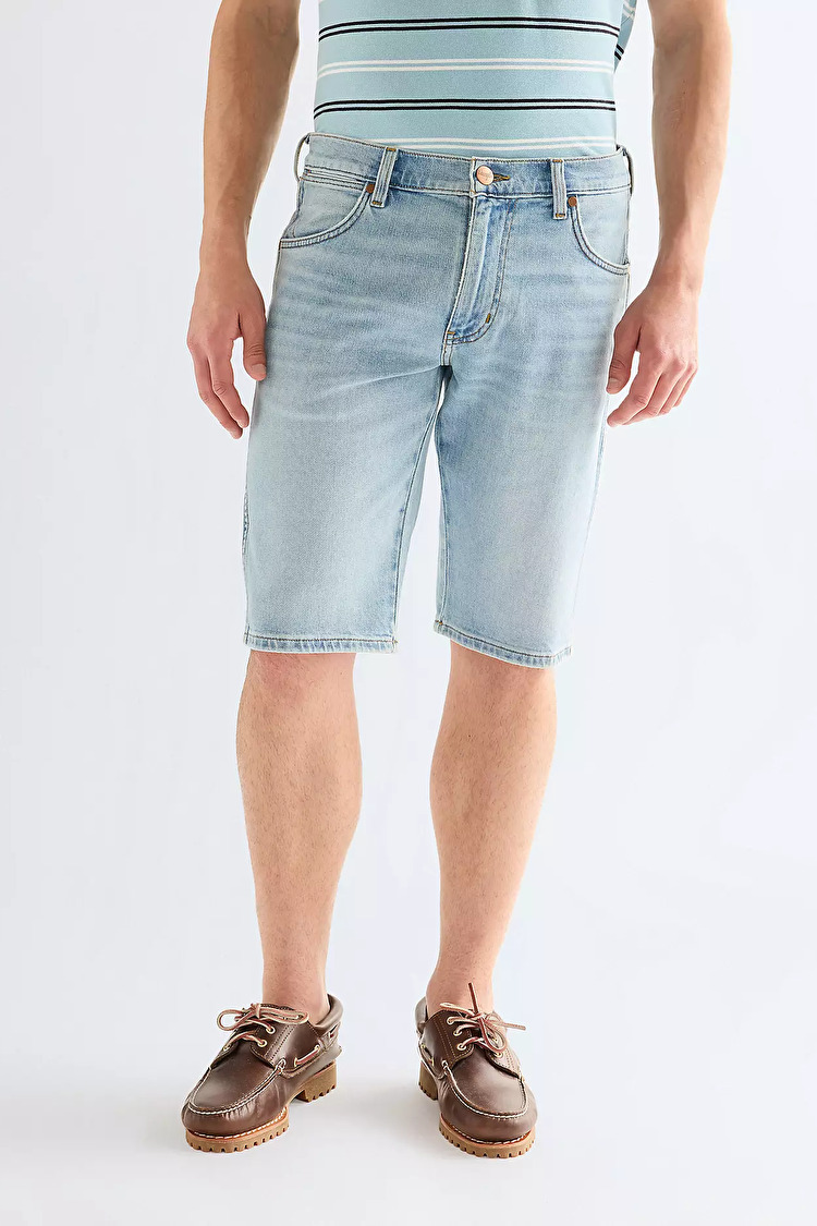 Шорти Wrangler Colton Shorts Regular Fit (112377840) Блакитний