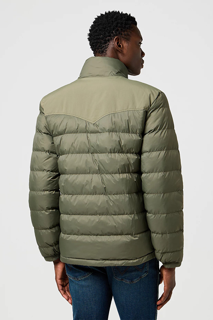 Куртка с утеплителем Wrangler PACKABLE PUFFER Regular Fit (112371449) Зеленый