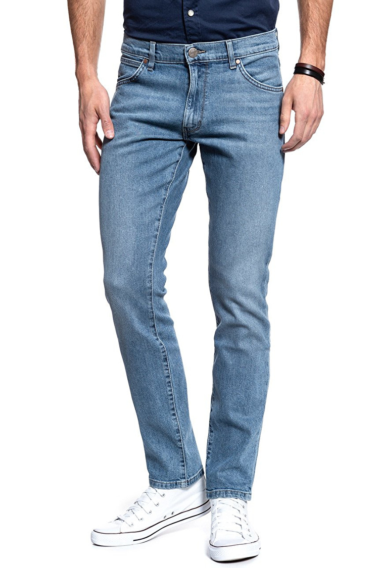 Джинси Wrangler Larston Slim Fit (W18S2324Z) Блакитний