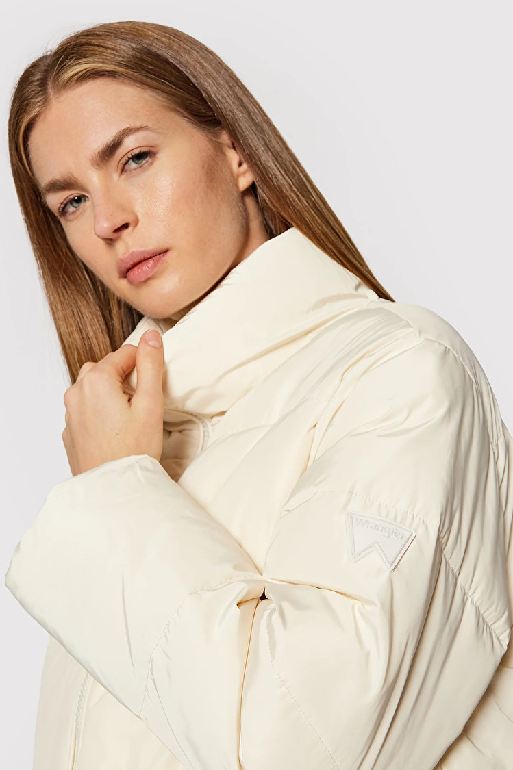 Куртка стьобана Wrangler Short Puffer Regular Fit (W4Q3YJX3C) Білий