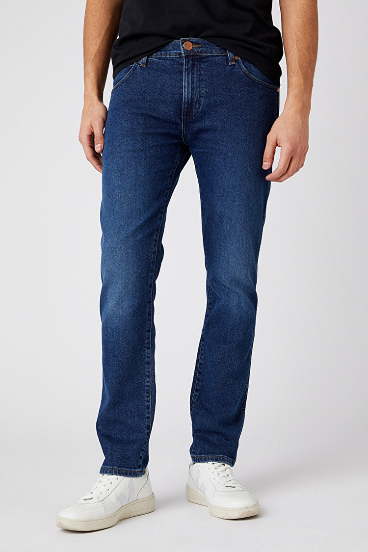 Джинси Wrangler Larston Slim Fit (W18SU551Q) Синій