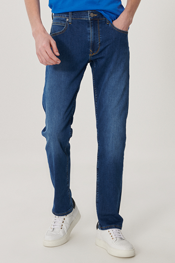 Джинси LEE Daren Zip Fly Regular Fit (L707ACHJ) Синій