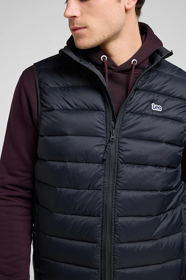 Жилет с утеплителем LEE Stand Collar Puffer Vest Regular Fit (112370535) Черный