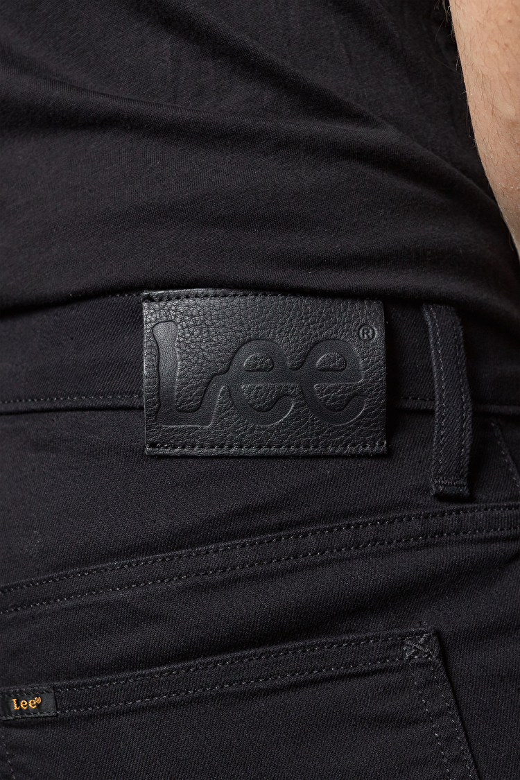 Джинсы LEE Rider Slim Fit (L701YC47) Черный