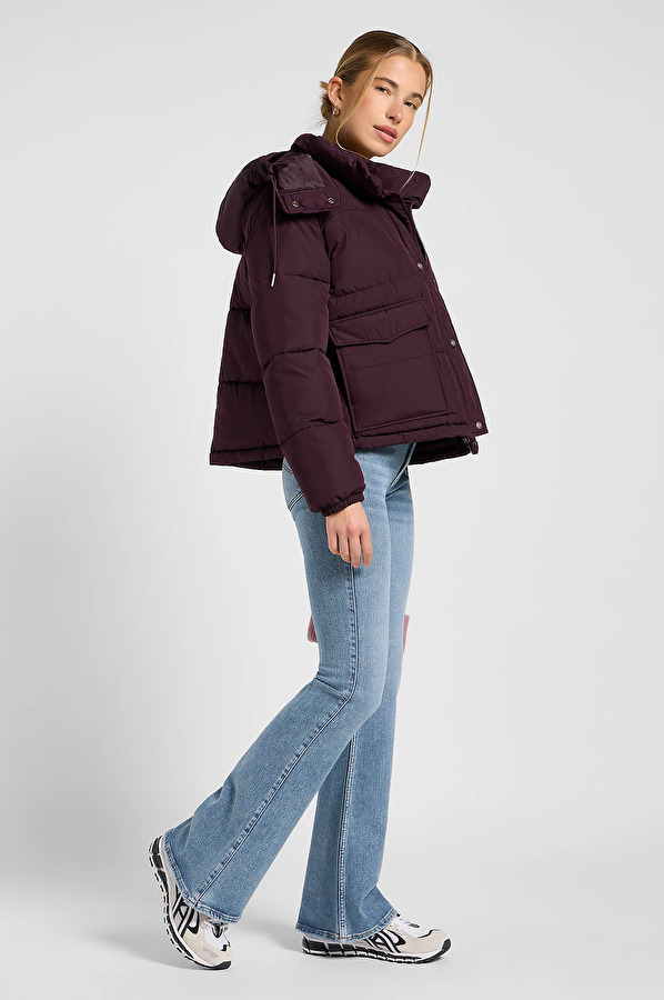 Куртка с утеплителем LEE SHORT PUFFER WITH HOOD Relaxed Fit (112372631) Фиолетовый
