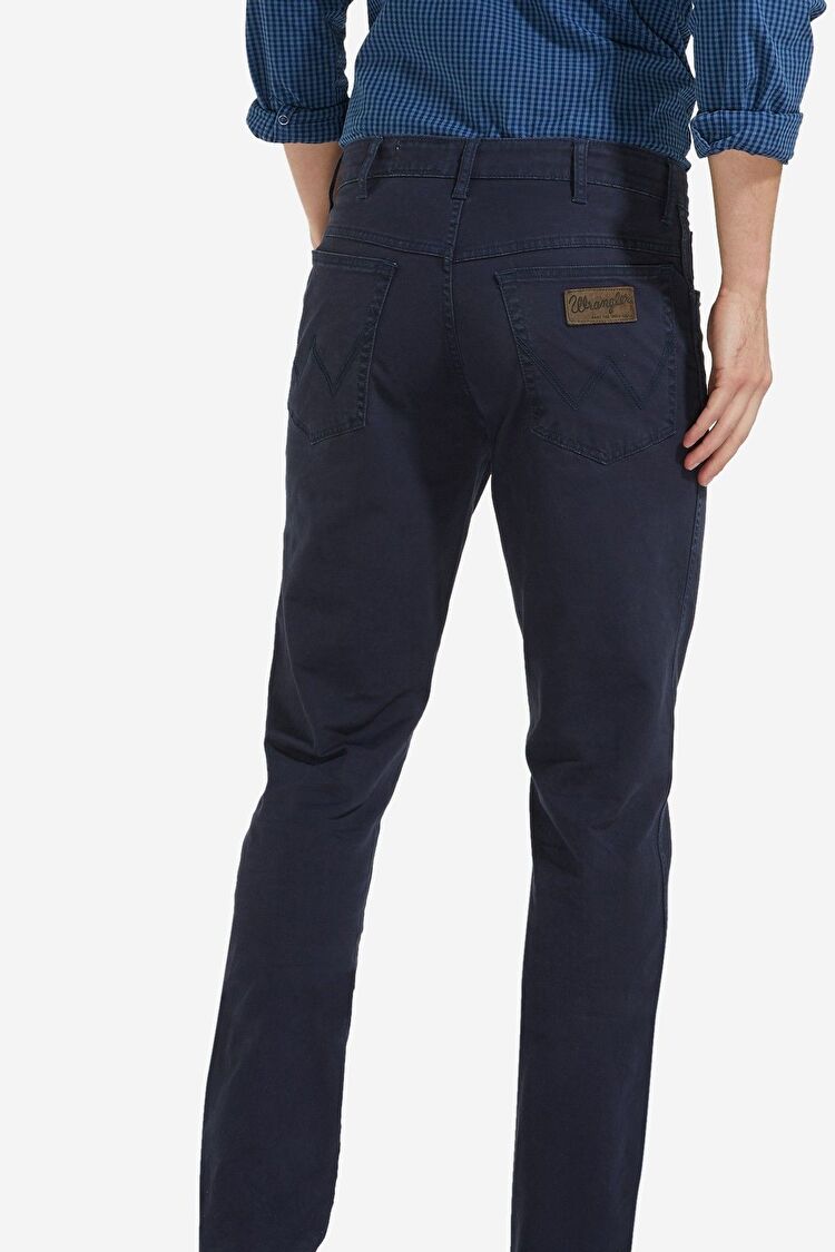 Штани Wrangler Texas Regular Fit (W121OO114) Синій