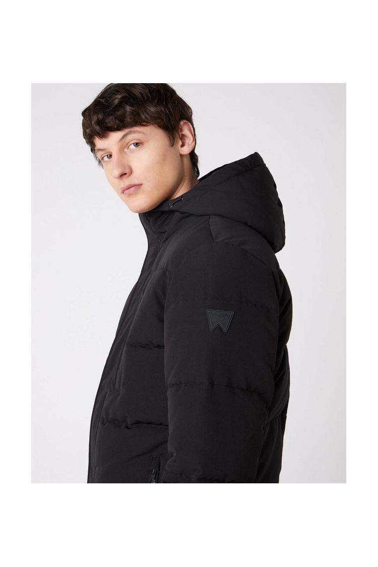 Куртка стеганная Wrangler The Bodyguard Regular Fit (W4C8WW100) Черный