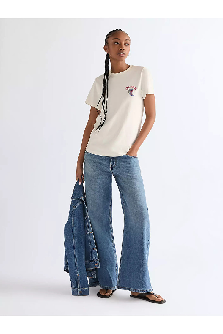 Футболка Wrangler Sign Off Tee Regular Fit () Білий