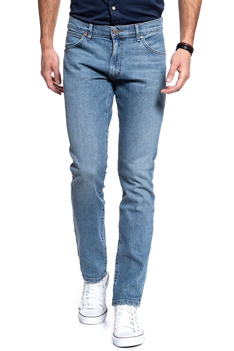 Джинси Wrangler Larston Slim Fit (W18S2324Z) Блакитний