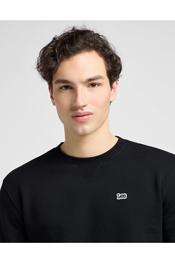 Свитшот LEE PATCH CREW SWS Regular Fit (112121791-L81ITJ01) Черный
