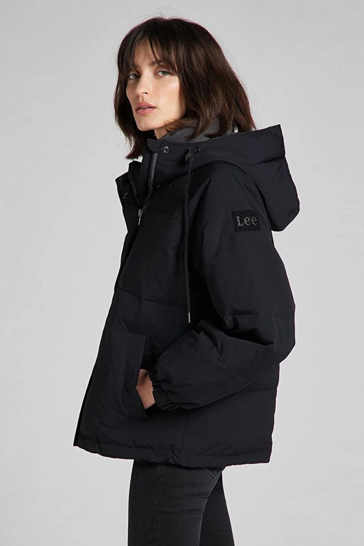 Куртка стьобана LEE Short Puffer Relaxed Fit (L56HXW01) Чорний