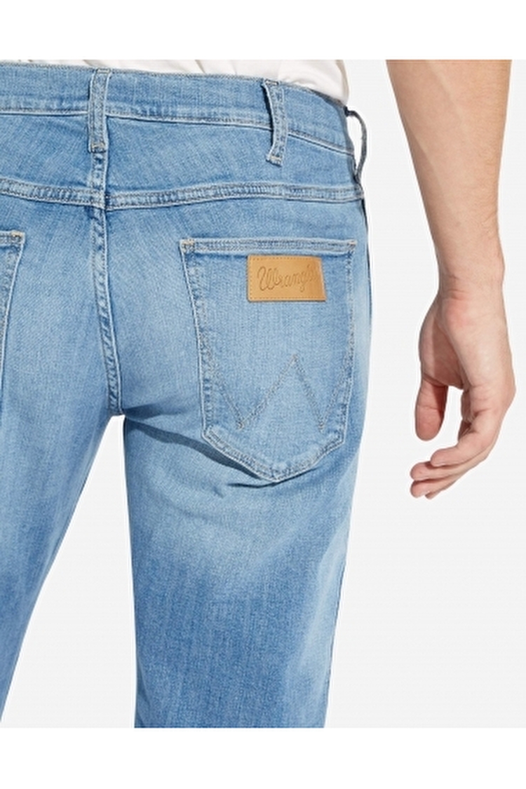 Джинси Wrangler Greensboro Regular Fit (W15QQA20L) Блакитний