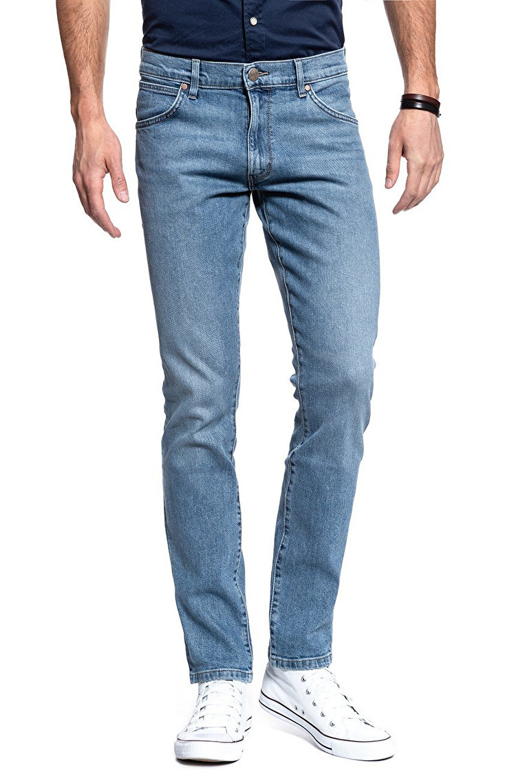 Джинси Wrangler Larston Slim Fit (W18S2324Z) Блакитний